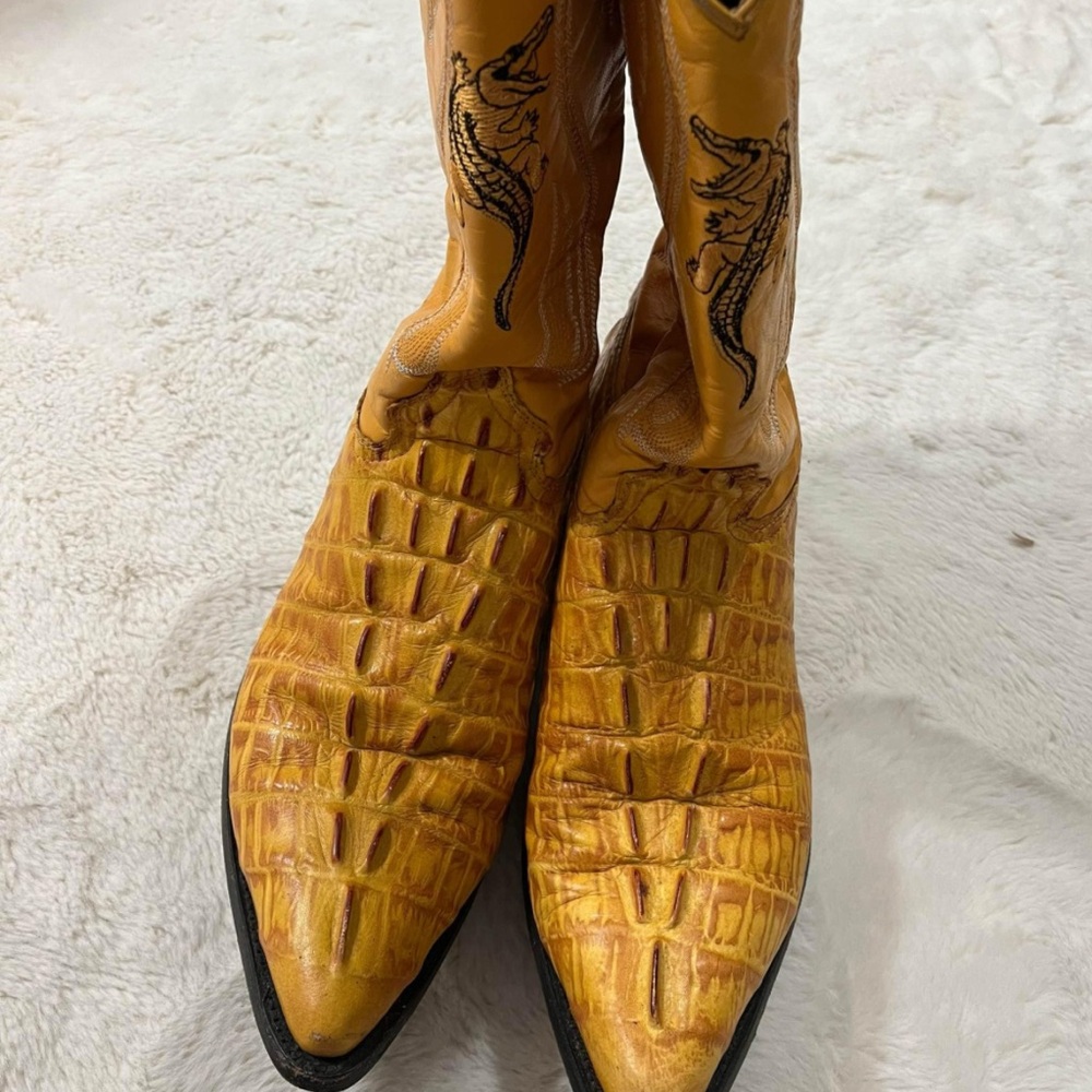 Exotic crocodile skin cowboy boots